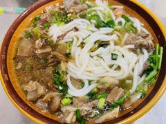-花溪牛肉粉(八鸽岩店)