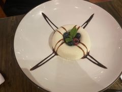 -安妮意大利餐厅(世贸天阶店)