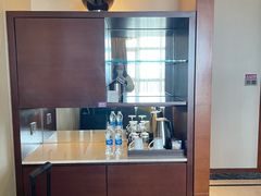 -天津京基皇冠假日酒店
