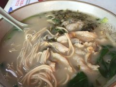 -明呈黄鱼面馆(斜土路店)