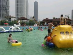-阿酋湾水上乐园