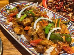 香辣牛蹄筋-柴窝堡22号辣子鸡·传承新疆菜