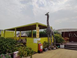 -小蜜蜂农场(凯德七宝购物广场店)