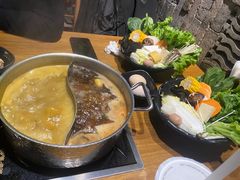 -呷哺呷哺 黄金牧场 (新中关购物中心店)
