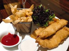 三样菜唯一像样的还很油-北京希尔顿逸林酒店-逸轩西餐厅-自助餐厅