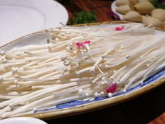 -和院老火锅铜锅烧烤海鲜(朱雀大街店)