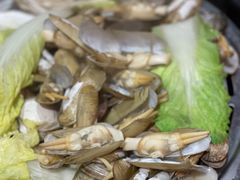 海鲜一箩筐-日进一片海.生腌海鲜火锅.宵夜烧烤(三里屯总店)