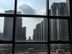 -西美商务酒店游泳馆