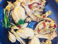 -味仙疯美蛙鱼头(清扬路总店)
