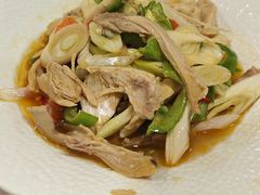 -汗腾格里·风味餐厅(新疆驻京办店)