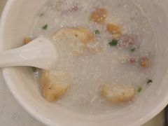 -万山楼海鲜酒家·二十三年老字号
