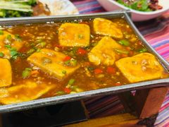 -香巴拉云南餐厅(华莱坞店)