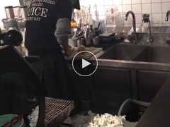 -Wagas沃歌斯(百盛优客店)