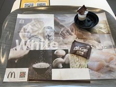 -麦当劳(百联西郊购物中心店)