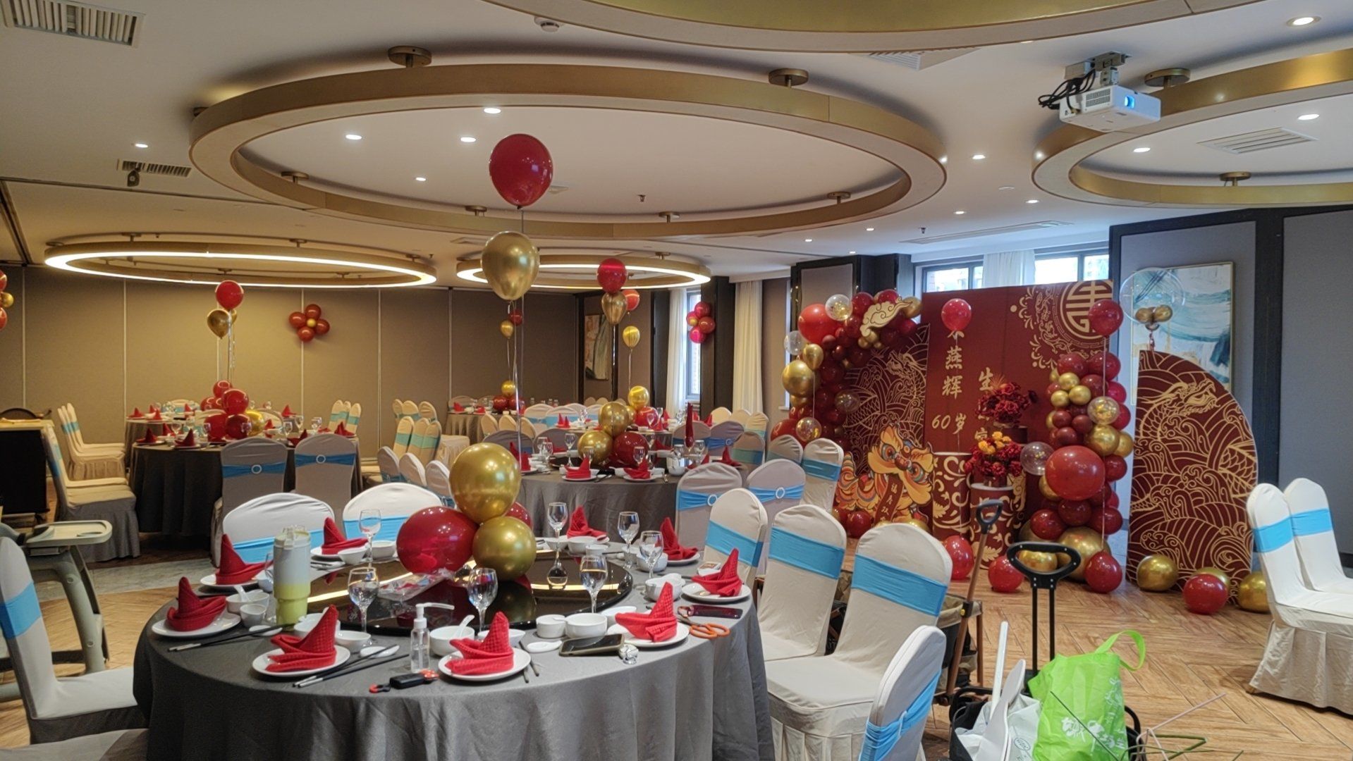60岁生日宴布置