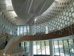 -广州市白云区图书馆