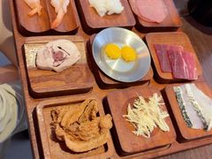 -银米·云南传统过桥米线(双廊黑金冠店)