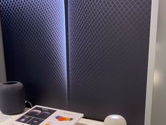 -Apple授权专营店(宝山万达店)