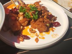 -粉墨特色菜·烧烤音乐酒馆