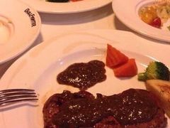 -斗牛士牛排餐厅(嘉里汇店)