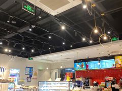 -85度C(生甜甜圈研究工坊·上海局门店)