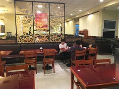 大堂-宏状元现熬粥·京味菜(三里河店)
