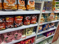 零售区-好特卖HotMaxx(杭州滨江宝龙城店)