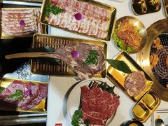 -炙城·韩式烤肉(南京东路店)