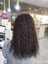 -镁连社·美联社