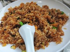 鱼肠炒饭-红日饭店(裕隆三路店)
