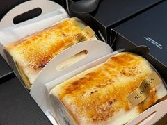 -白蘭BLANK(杭州湖滨银泰in77C区店)