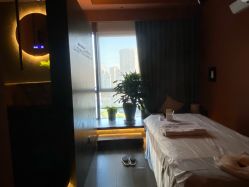 -励美科技美容SPA