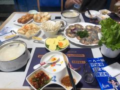 -魔法帽酱料牛肉小火锅(米兰店)