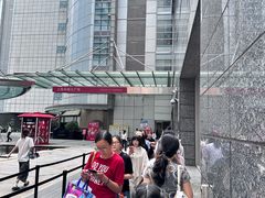 -上海来福士广场