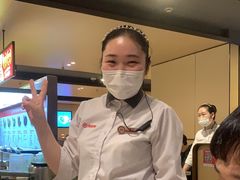 -海底捞火锅(宝龙广场夜宵主题店)