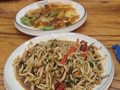 -圣夜东北菜烧烤·夜宵·小龙虾(胥江路店)