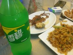 -覃记海鲜美食餐厅