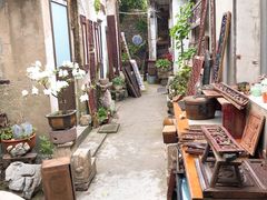 -邊城書店