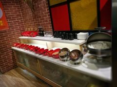 -三人行骨头王火锅(长寿店)
