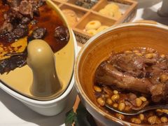 -八府香鸭·啫啫煲(华山路店)