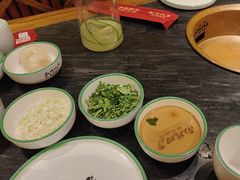 -南门四季铜锅涮肉(左家庄店)