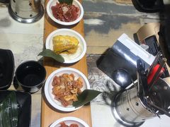 -三国惹火烤肉·中日韩烤肉集合店(百草路店)