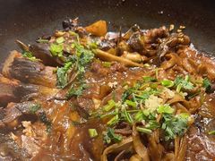 -咱屯子铁锅炖直营店(保利店)