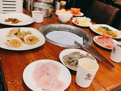 -韩大地海鲜自助烧烤城(黄兴路步行街店)