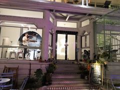 -有猫主题·治愈系猫咖(曾厝垵店)
