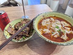 红油抄手-四川担担面