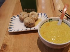 南瓜小米粥-陈家生煎(世茂双子塔店)