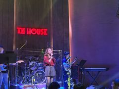 -TZ House音乐现场(来福士中心店)