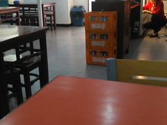 大堂-馄饨侯(广渠门店)