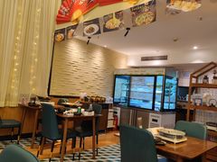 -天成·潮州牛肉脆肉鱼生蚝自助火锅